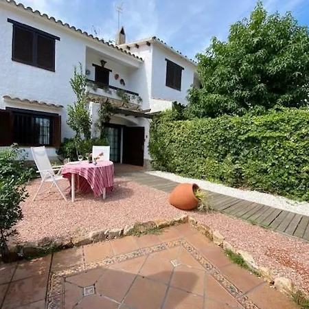 Casa Del Pi With A Shared Pool Σπίτι διακοπών *