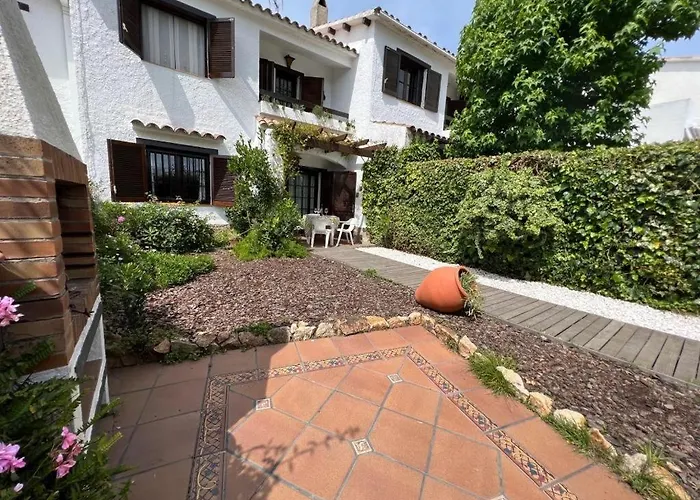 Casa Del Pi With A Shared Pool * Tossa de Mar